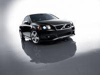 Volvo R-Design Package (2009) - picture 2 of 12