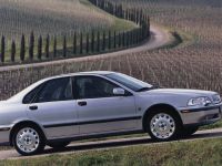 Volvo S40 (1999) - picture 2 of 2