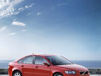 Volvo S40 (2003) - picture 3 of 4