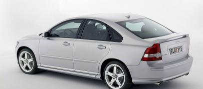 Volvo S40 (2004) - picture 4 of 10