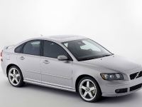 Volvo S40 (2004) - picture 5 of 10
