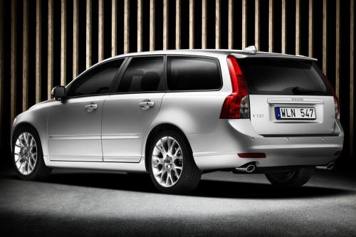 Volvo S40 and V50 (2008) - picture 8 of 8