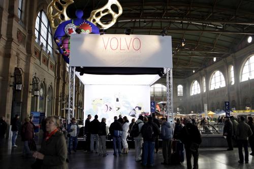 Volvo S60 Art Session (2011) - picture 1 of 3