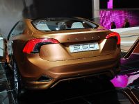 Volvo S60 Concept Detroit (2009)