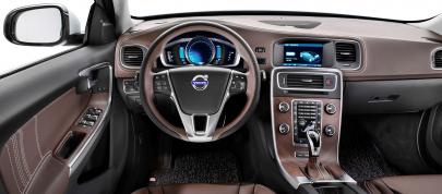 Volvo S60L PPHEV Concept (2014) - picture 4 of 16