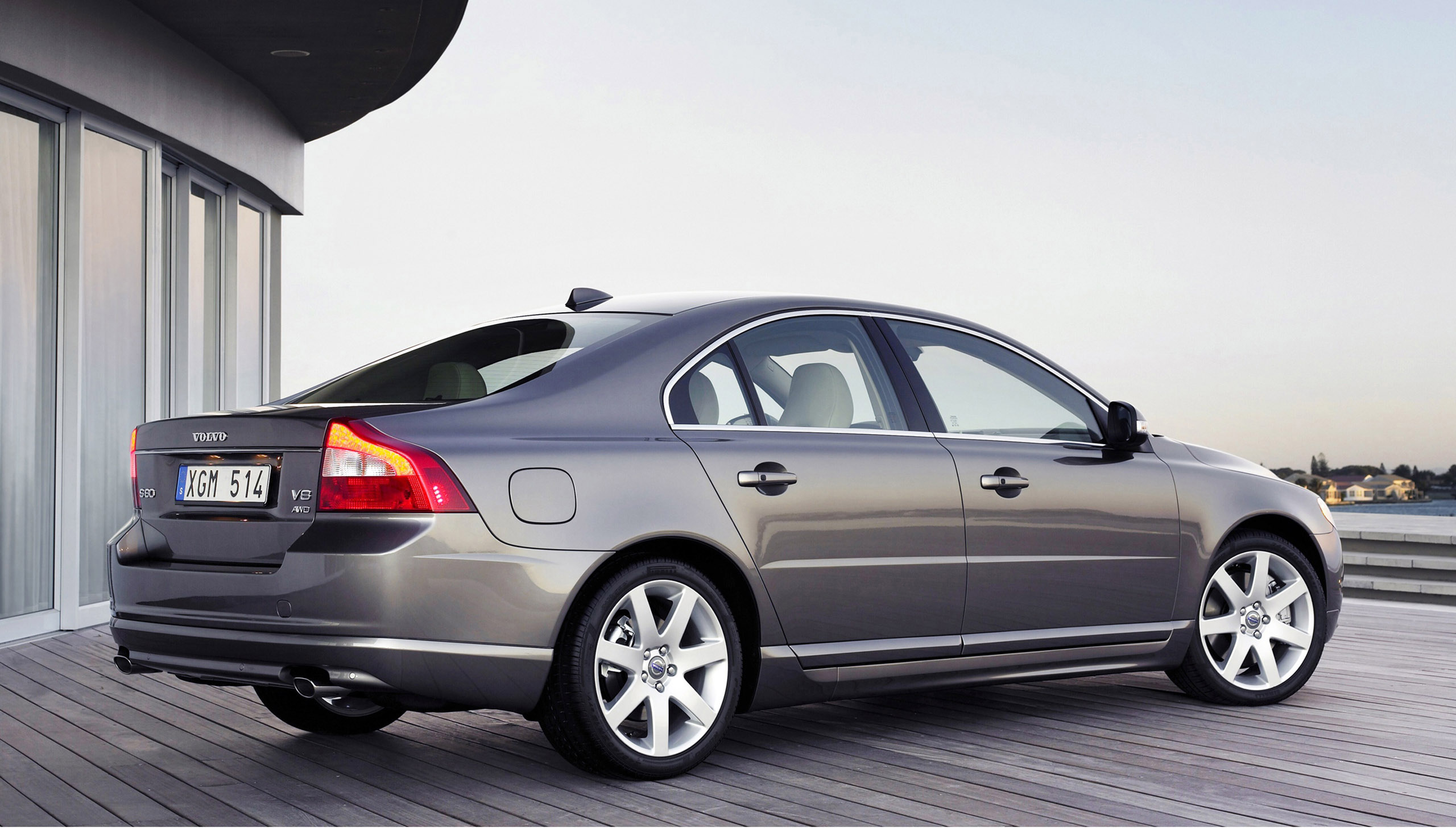 Volvo S80