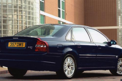Volvo S80 Executive (2000) - picture 1 of 2