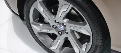 Volvo V40 Cross Country Paris (2012) - picture 7 of 7