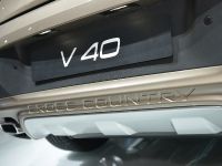 Volvo V40 Cross Country Paris 2012