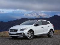 Volvo V40 D4 (2014) - picture 6 of 25