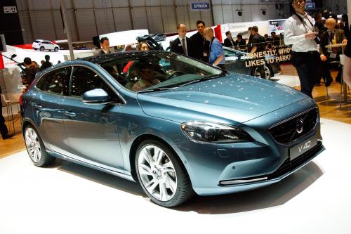 Volvo V40 Geneva (2012) - picture 1 of 2