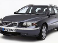 Volvo V70 (2003) - picture 2 of 2