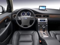 Volvo V70 (2008) - picture 6 of 6