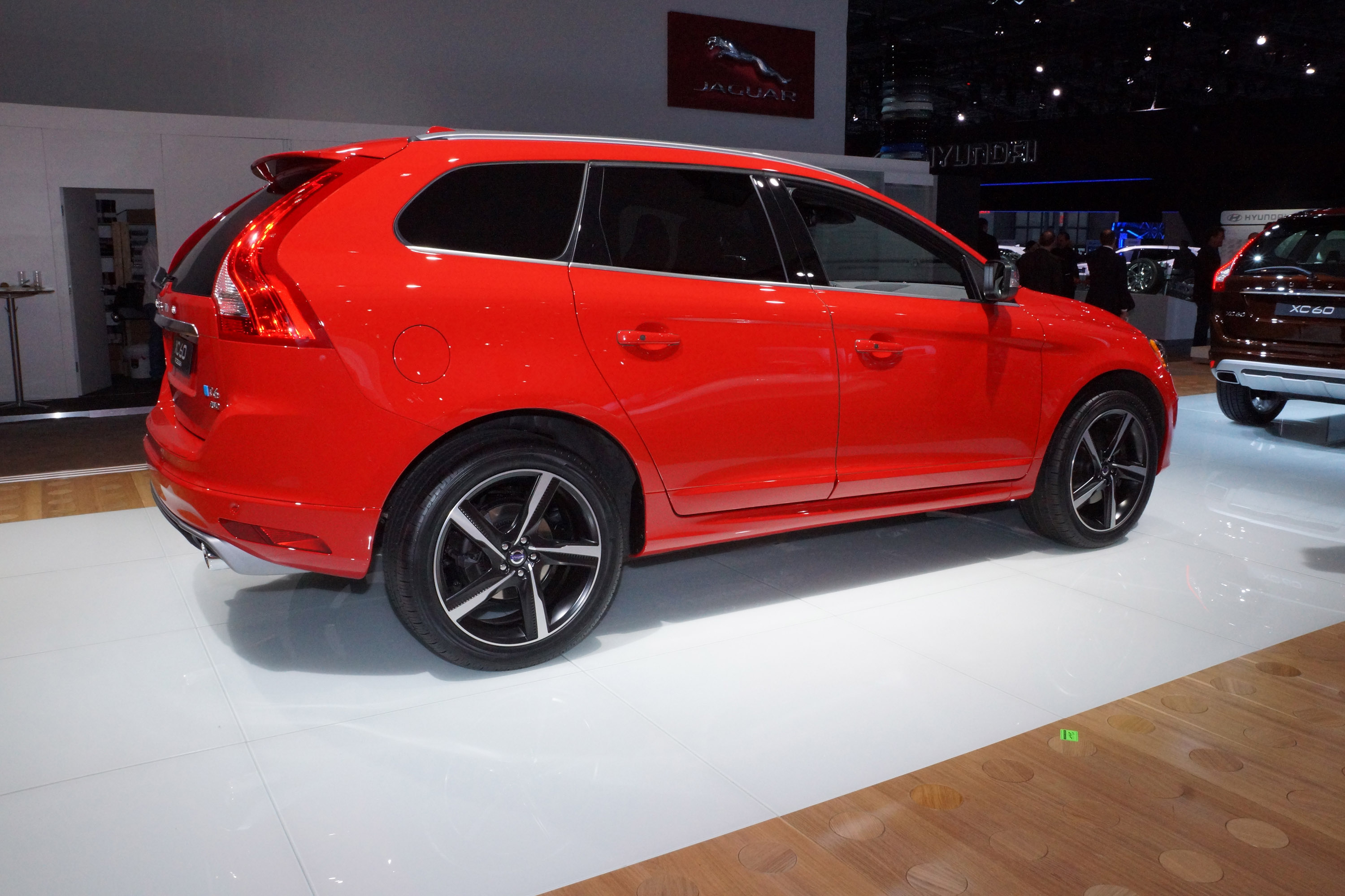 Volvo X60 R-Design New York