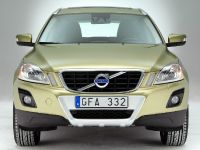 Volvo XC60 (2009) - picture 1 of 4