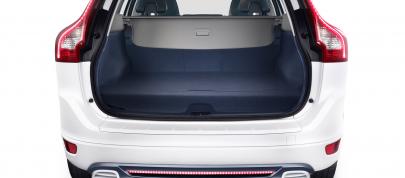 Volvo XC60 Plug-in Hybrid Concept (2012) - picture 4 of 14
