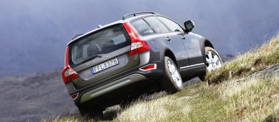 Volvo XC70 (2008) - picture 7 of 8