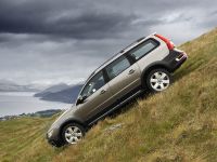 Volvo XC70 (2008) - picture 4 of 8