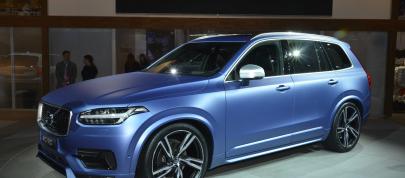 Volvo XC90 R Design Detroit (2015) - picture 4 of 10