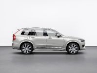 Volvo XC90 R-Design T8 Twin Engine (2020) - picture 3 of 10