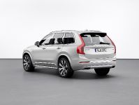 Volvo XC90 R-Design T8 Twin Engine (2020) - picture 5 of 10