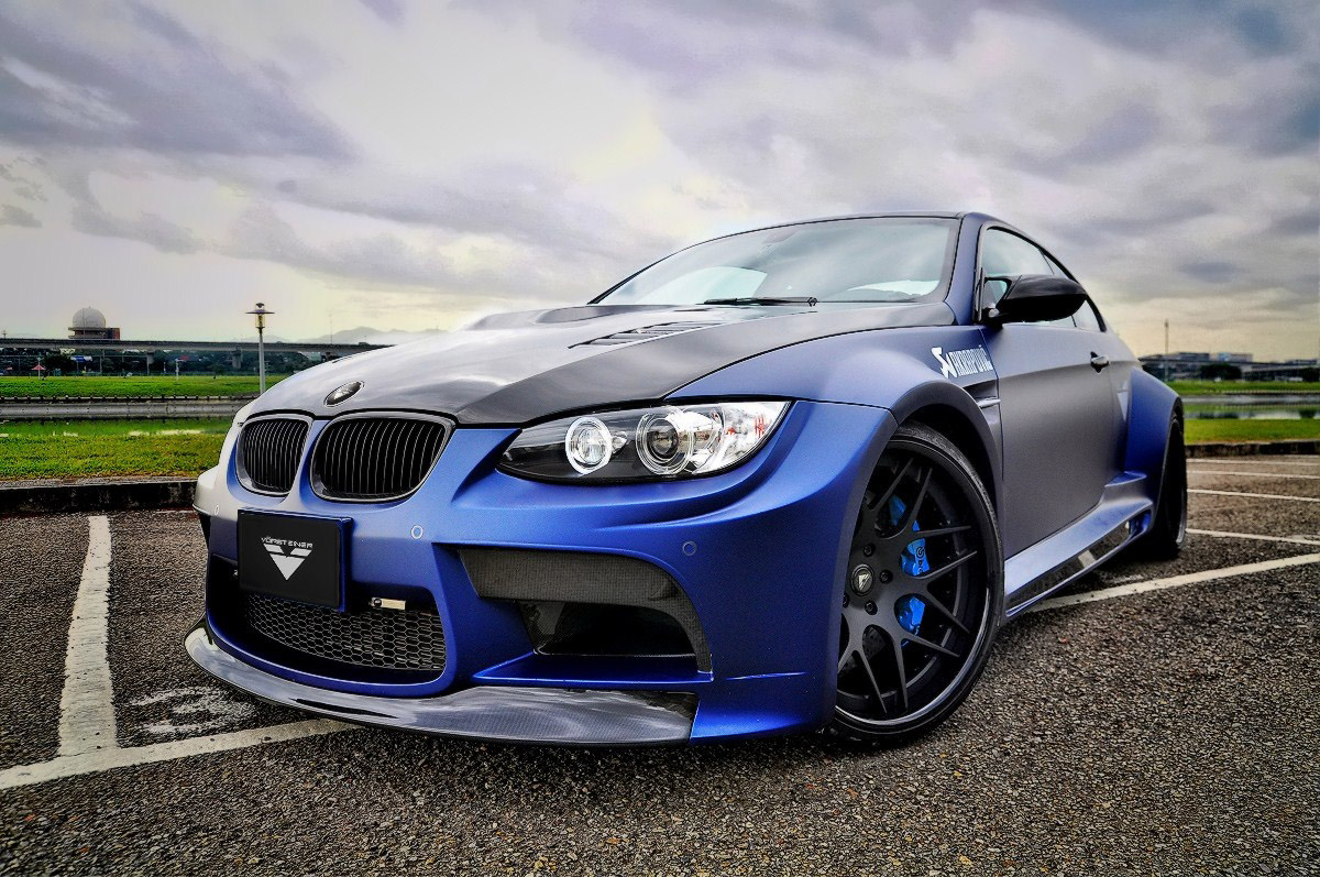 Vorsteiner BMW GTRS3 M3