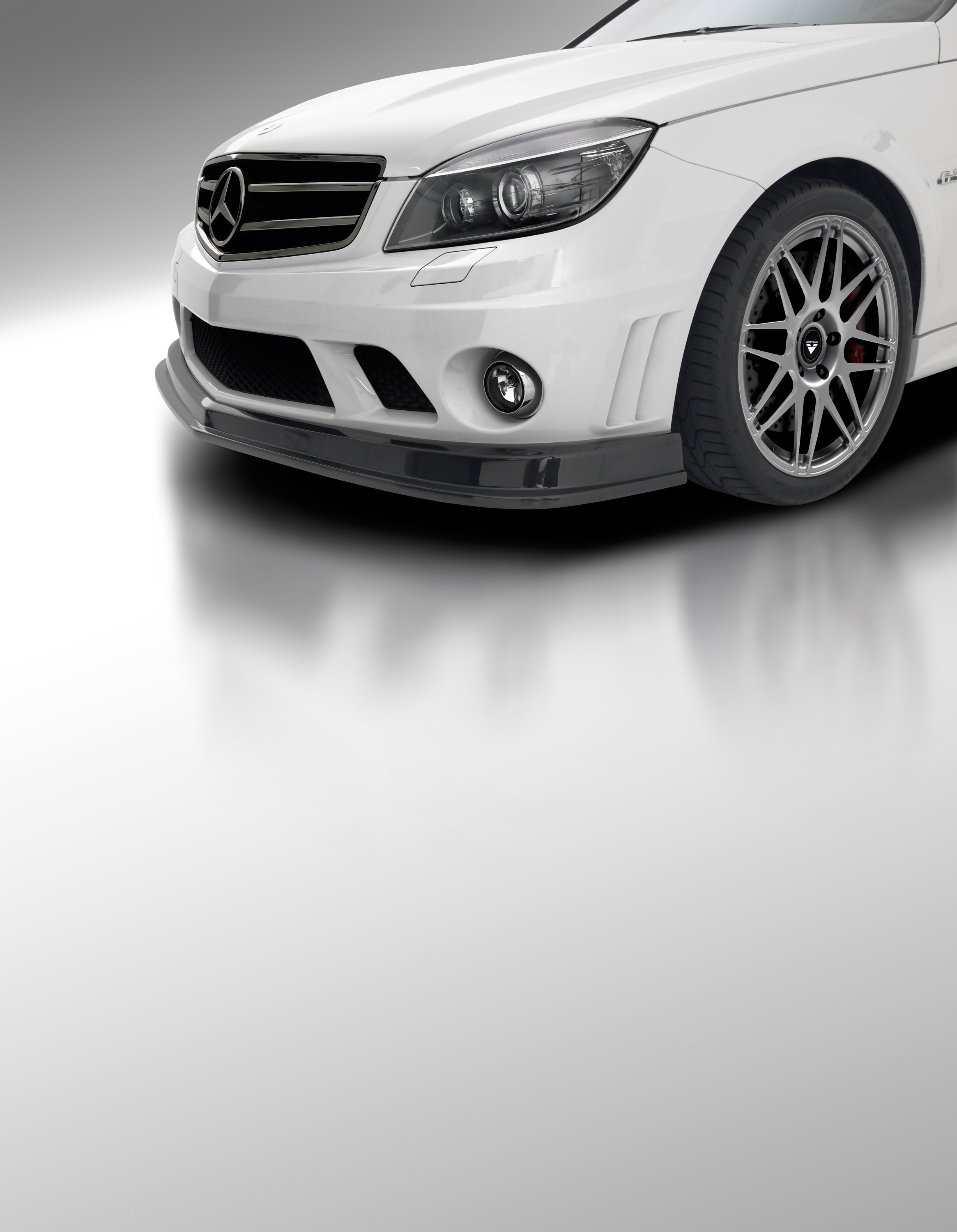 Vorsteiner Mercedes Benz C63 AMG