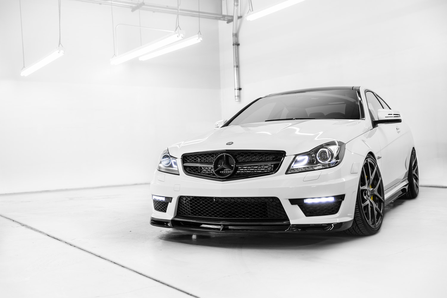 Vorsteiner Mercedes C63 AMG