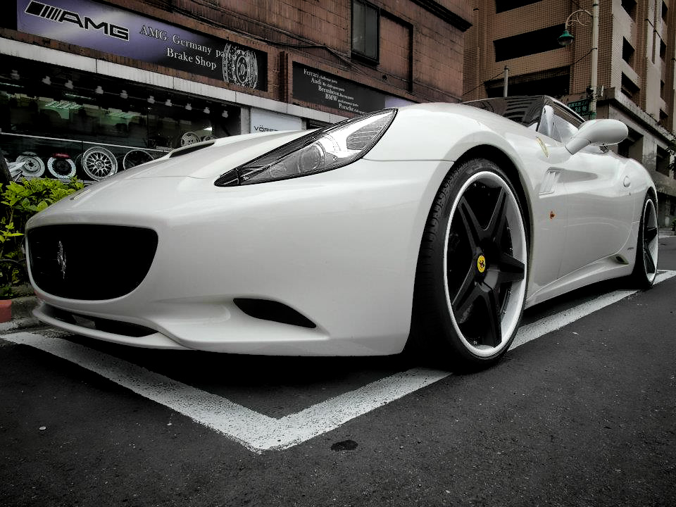 Vorsteiner V-309 Ferrari California