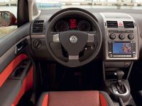 Volkswagen Crosstouran (2007) - picture 3 of 3