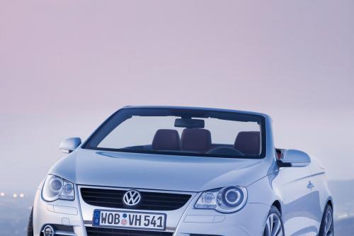 Volkswagen Eos (2005) - picture 1 of 5