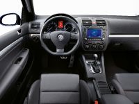 Volkswagen Golf R32 (2006)