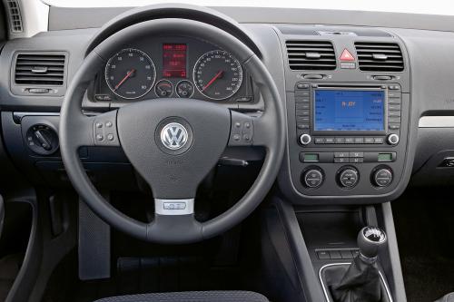 Volkswagen Golf GT (2005) - picture 17 of 18