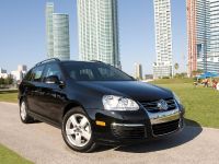 Volkswagen Jetta Sportwagen (2009) - picture 3 of 8