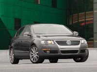 Volkswagen Passat 3.6 L (2006) - picture 2 of 5