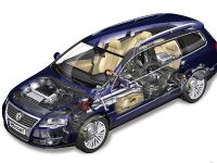 Volkswagen Passat 4motion (2006) - picture 8 of 9