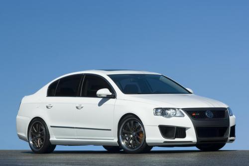 Volkswagen Passat R GT (2005) - picture 1 of 4