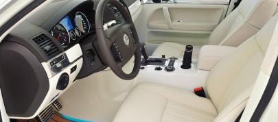 Volkswagen Tiguan Moscow Motor Show (2008) - picture 4 of 6