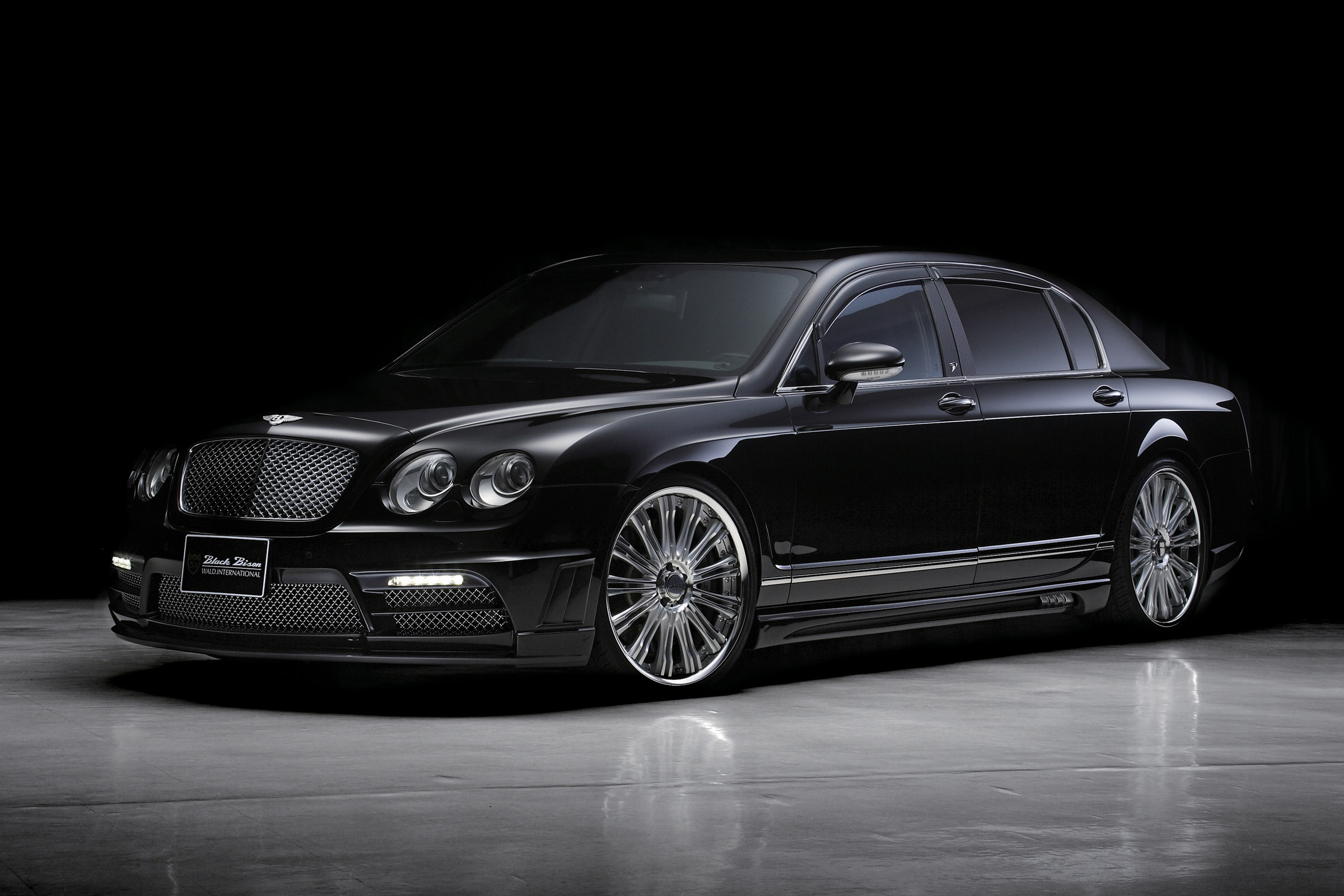 WALD Bentley Continental Flying Spur Black Bison Edition