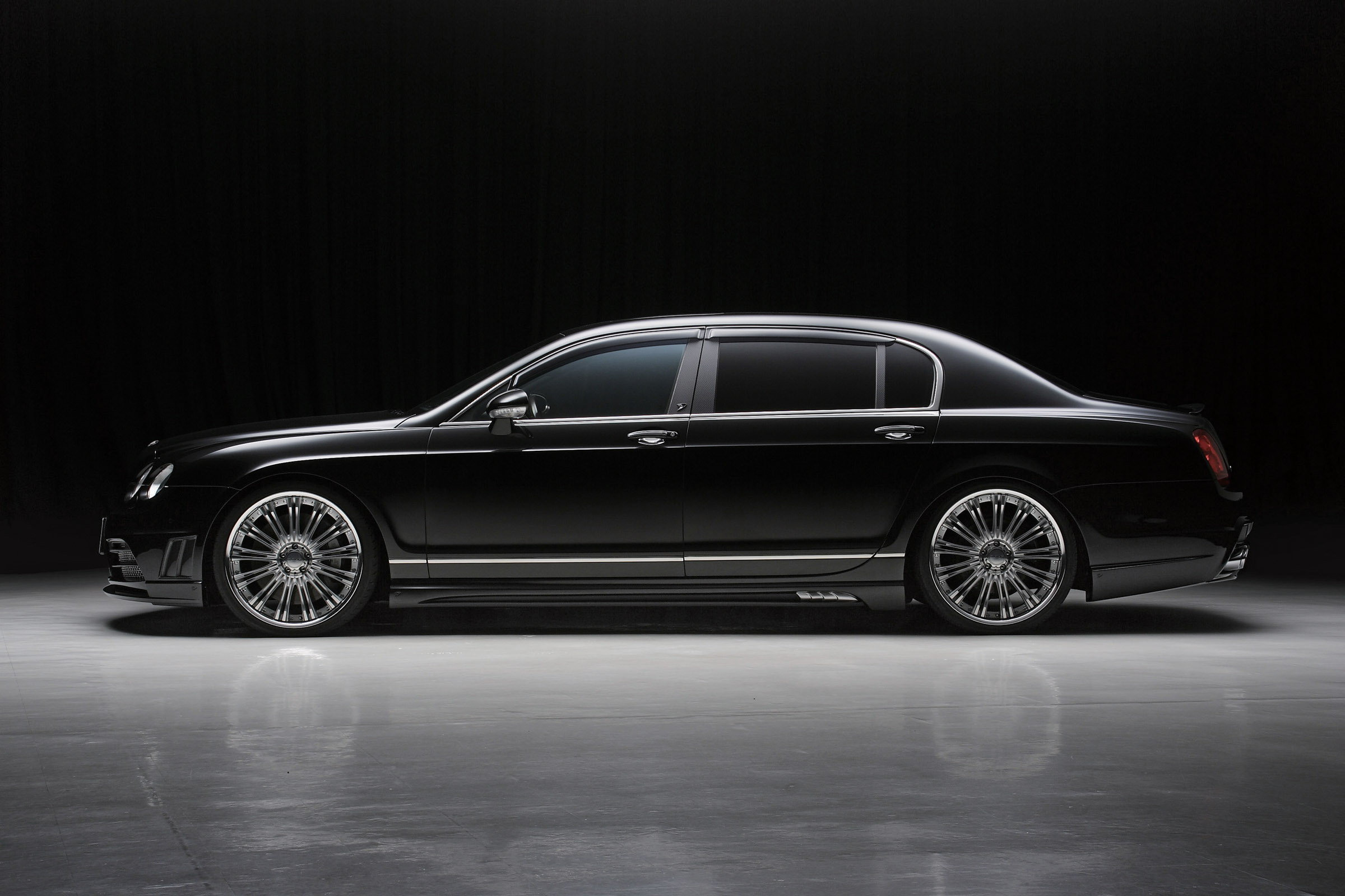 WALD Bentley Continental Flying Spur Black Bison Edition