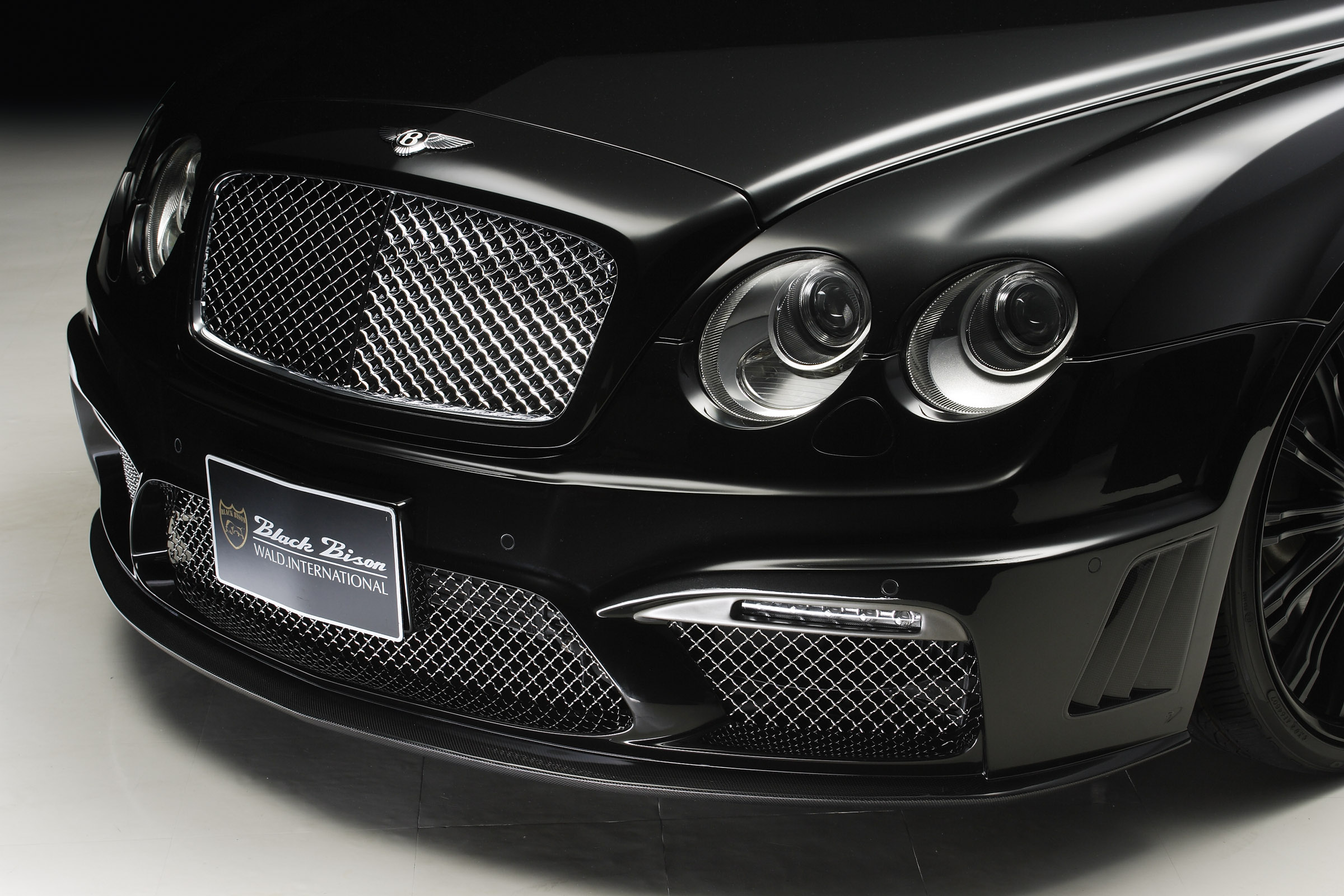 WALD Bentley Continental GT Black Bison Edition