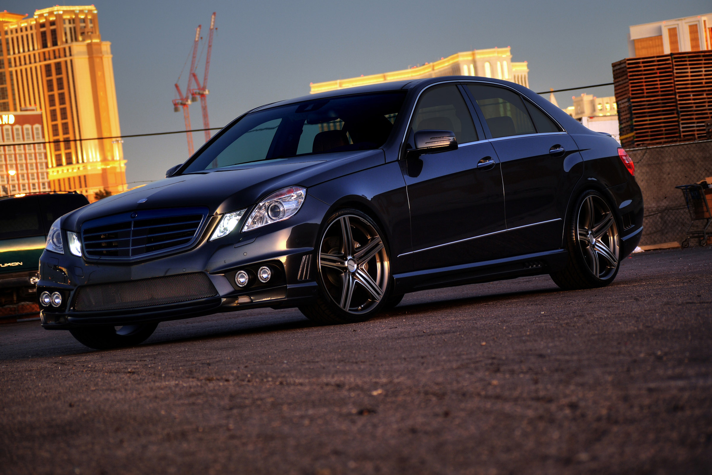 WALD Nercedes-Benz E-Class Sports Line Black Bison Edition