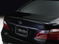 Wald Lexus LS600h Black Bison Edition