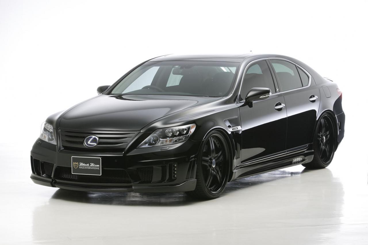 Wald Lexus LS600h Black Bison Edition