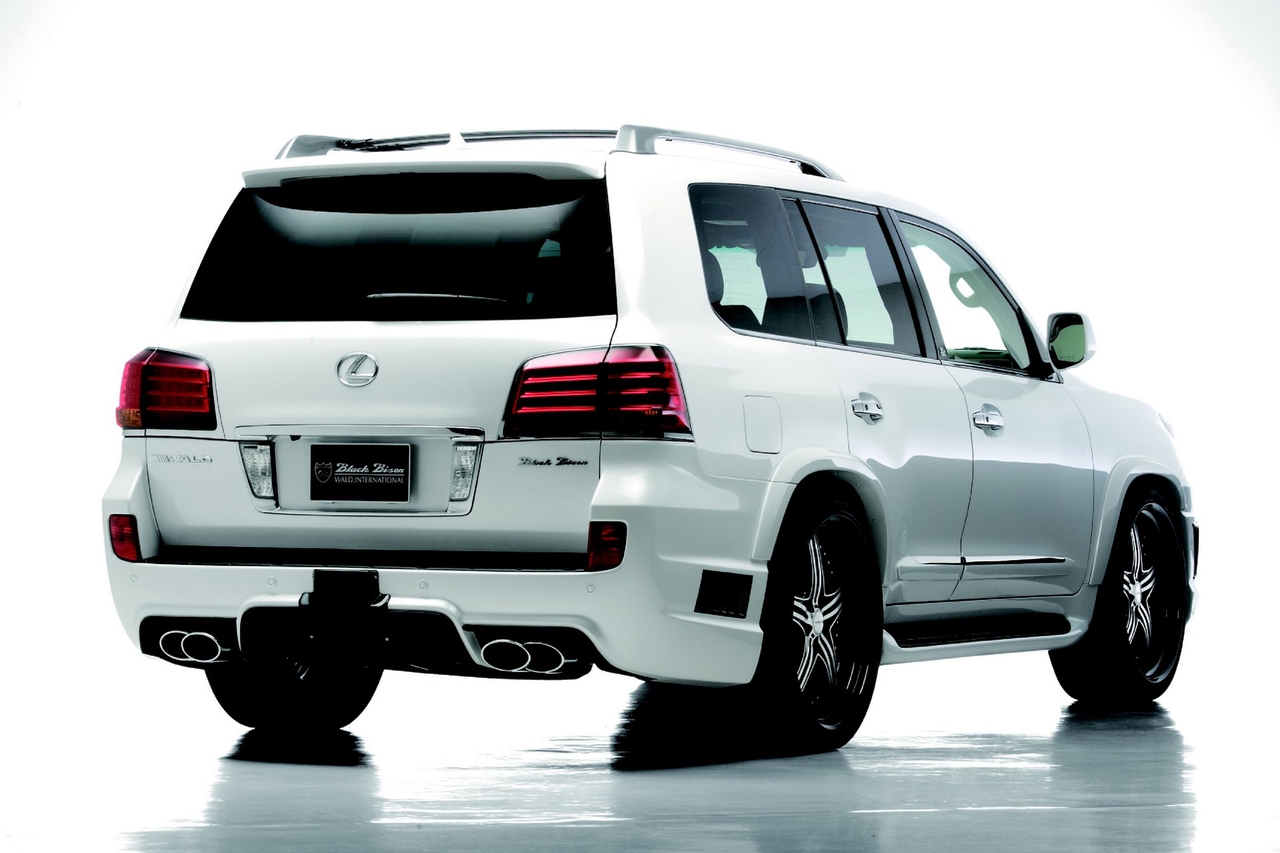 Wald Lexus LX570 Sports Line Black Bison Edition