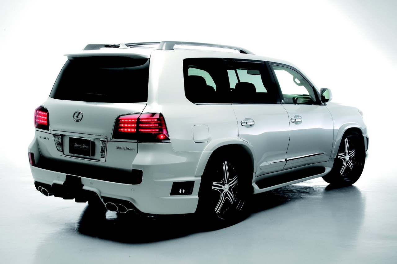 Wald Lexus LX570 Sports Line Black Bison Edition