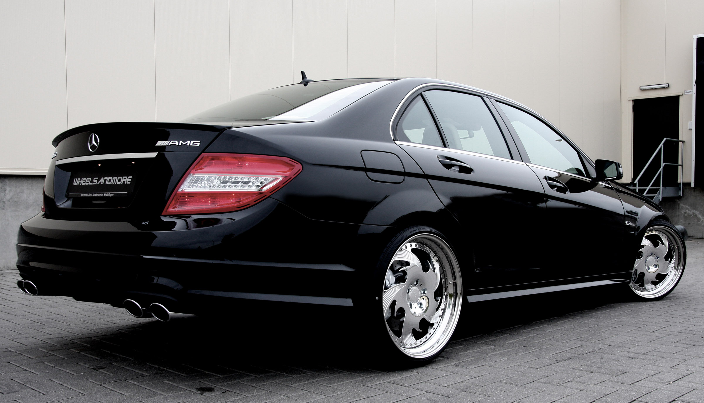 Wheelsandmore Mercedes-Benz C63 AMG