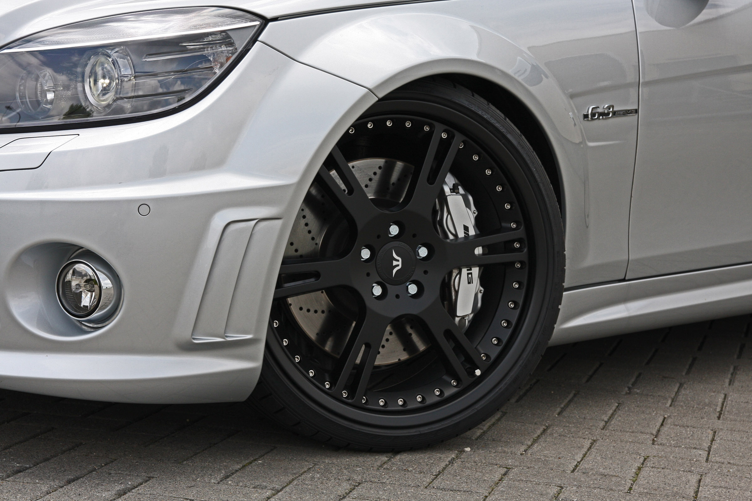 Wheelsandmore Mercedes-Benz C63 AMG