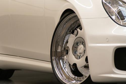 Wheelsandmore Mercedes-Benz CLS White Label (2009) - picture 48 of 58