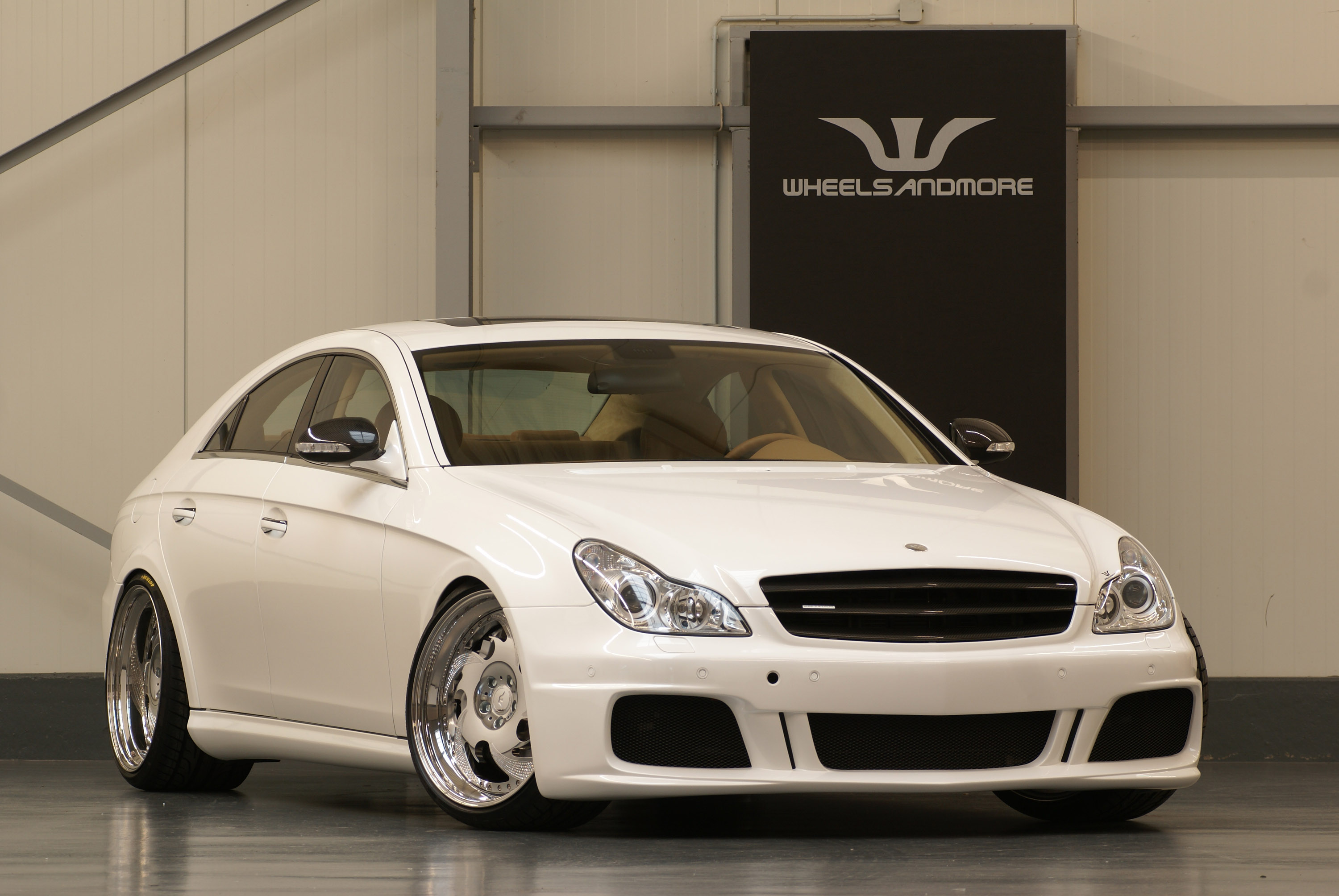 Wheelsandmore Mercedes-Benz CLS White Label